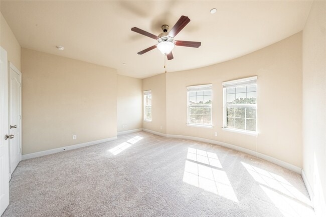 Building Photo - 2500 Rockbrook Dr