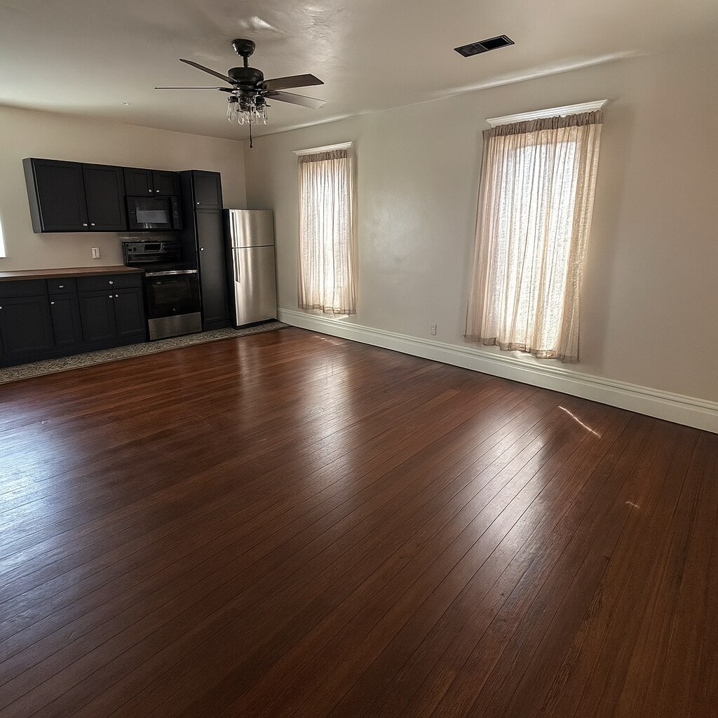 Living Room & Kitchenette - 232 S Buchanan St