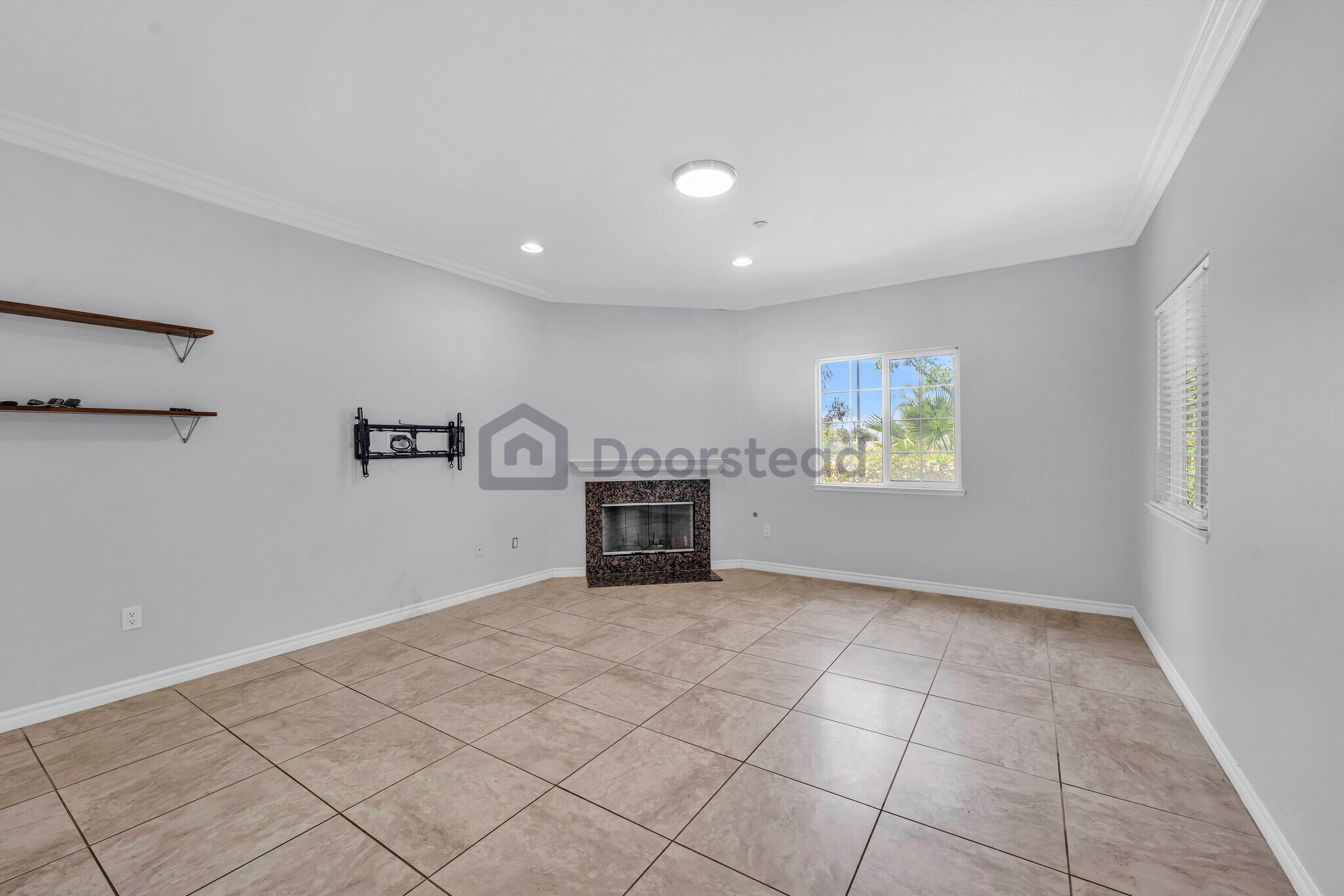 Building Photo - 1200 E Highland Ave