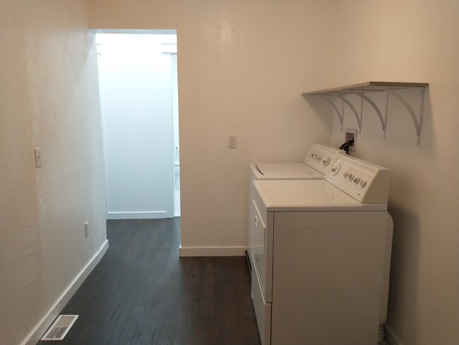 Laundry room - 306 S. 2nd. St.