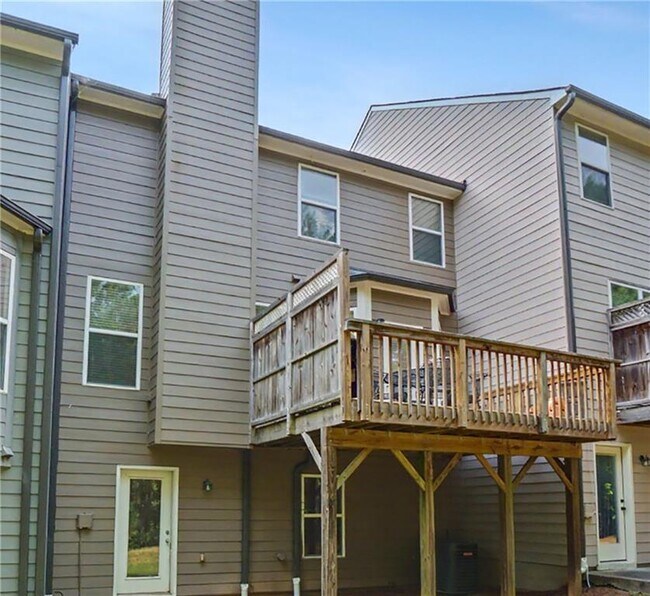 Building Photo - 219 Stone Park Dr