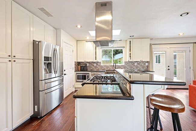 Building Photo - 4741 Allied Rd