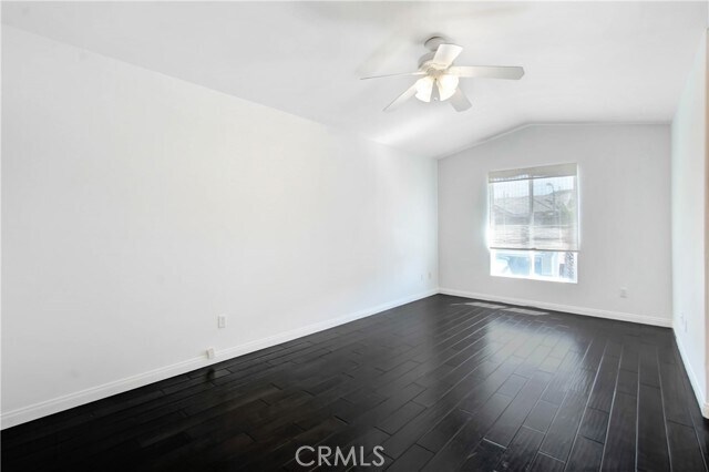 Building Photo - 28349 Willow Ct
