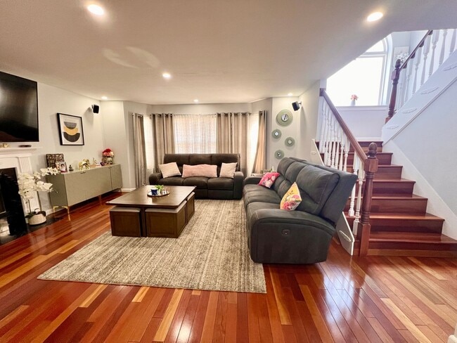 Building Photo - 1154 Spring Orchard Dr