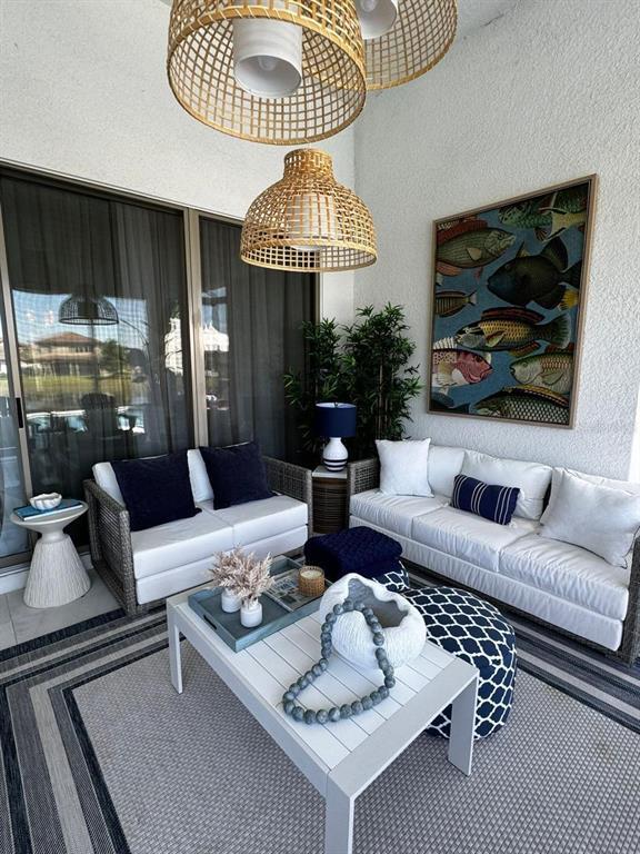 Building Photo - 10778 Citron Oaks Dr