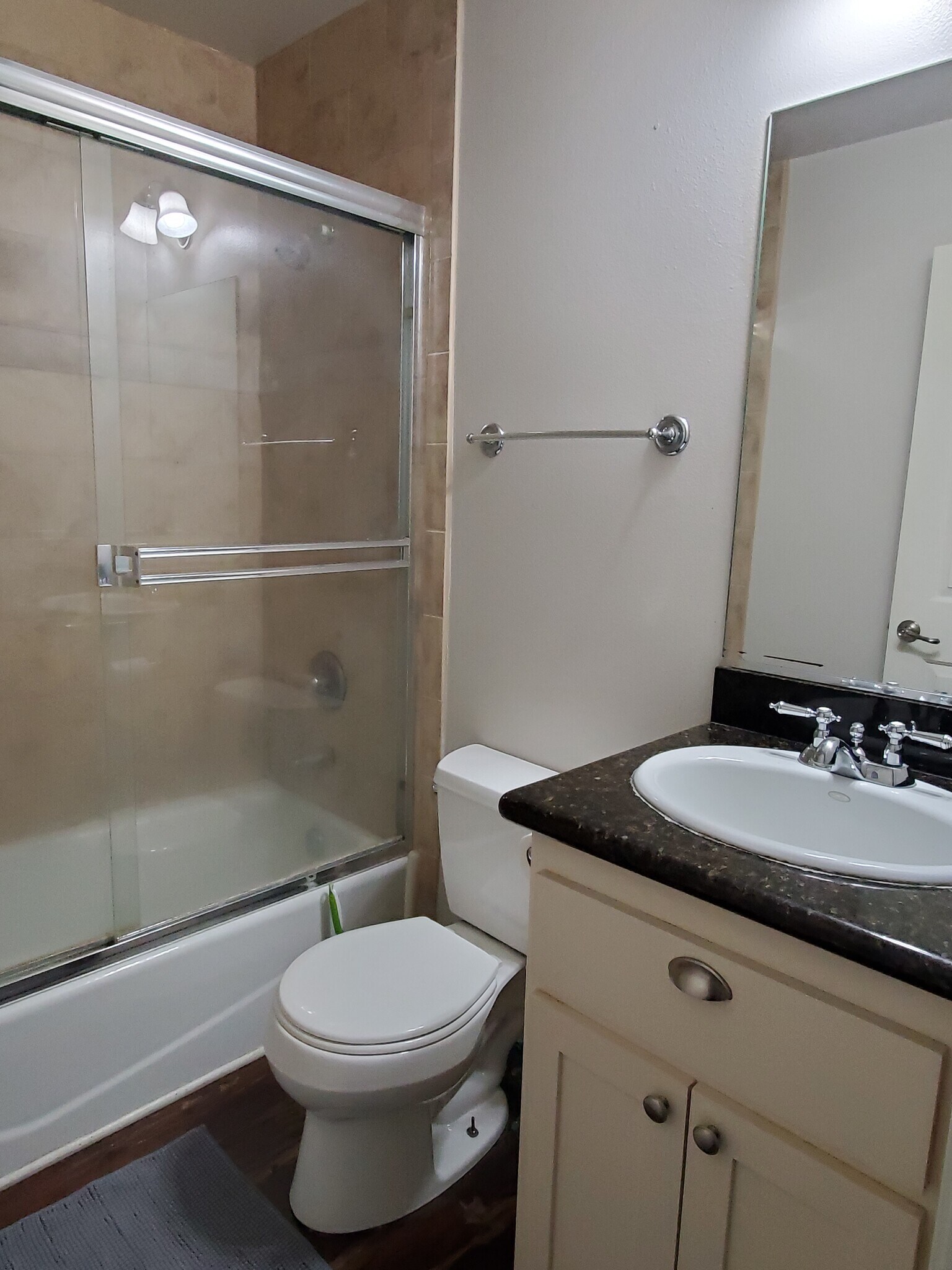 Building Photo - 1927 Fremont Ave