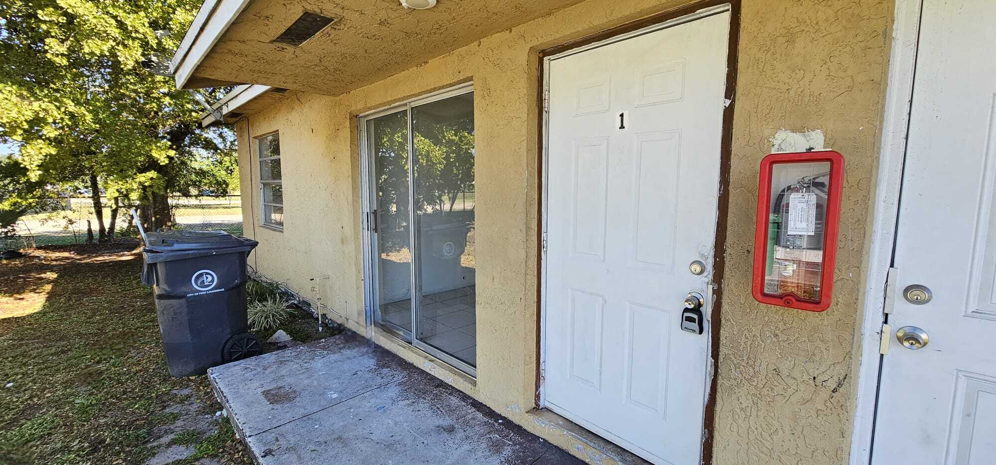 Building Photo - 1491 NW 22nd Ct