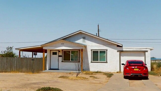 Building Photo - 410 Arapaho Trail