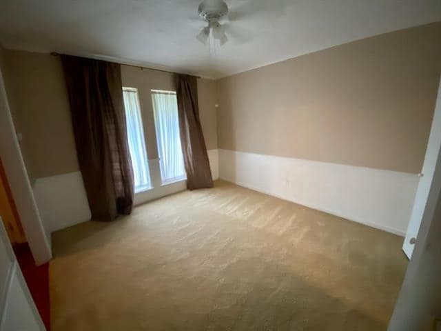 Building Photo - 7640 Dentcrest Dr