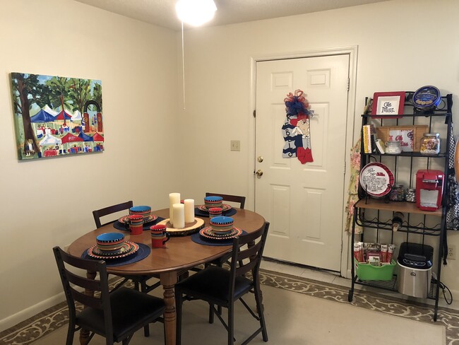 Dining in kitchen with ceiling fan - 116 Michael Dr