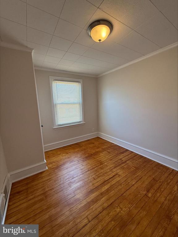 Building Photo - 17 Dowling Ave