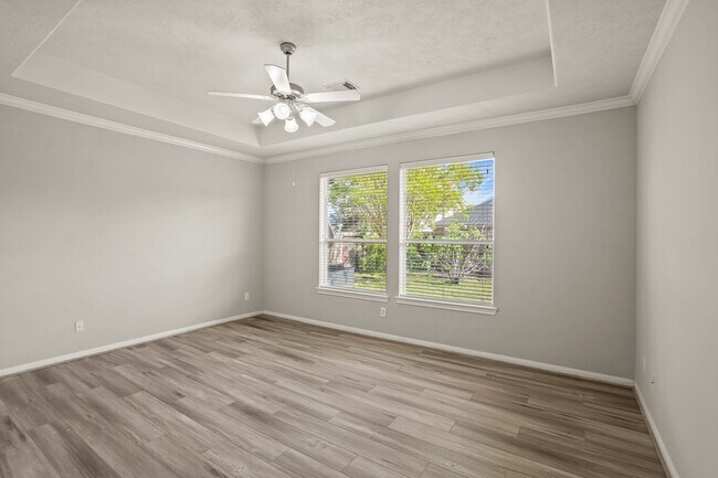 Building Photo - 24607 Lake Path Cir