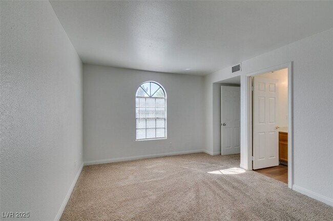 Building Photo - 2963 Juniper Hills Blvd