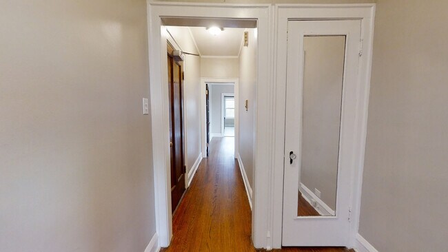 Building Photo - 232 Elmwood Ave