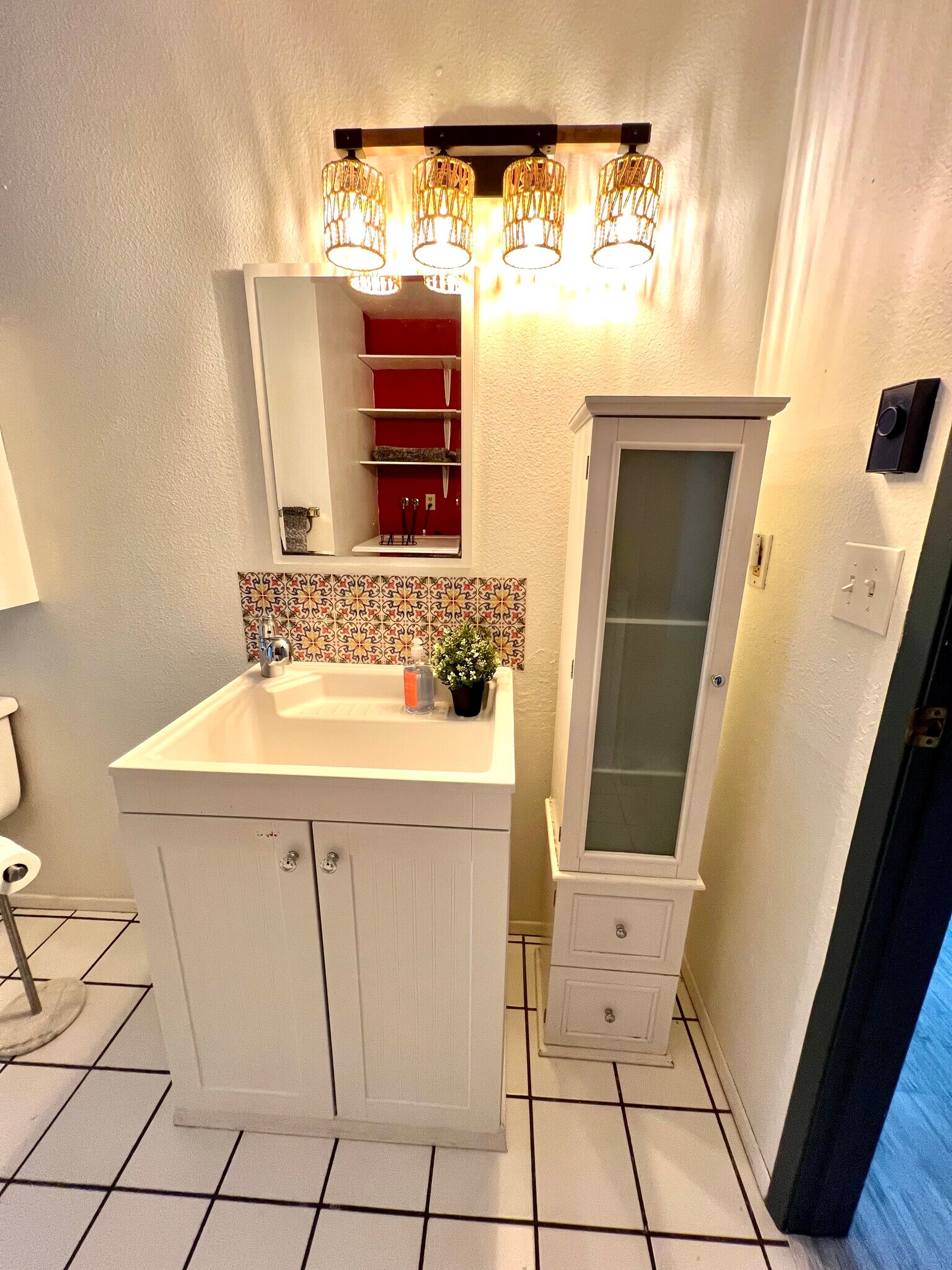 Bathroom - 1614 Groves Ave NW