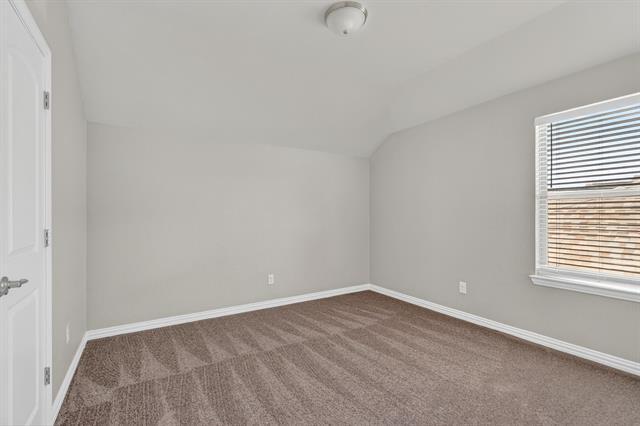 Building Photo - 1012 Summer Ln