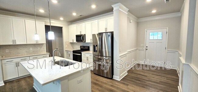 Building Photo - 218 Stamm Dr
