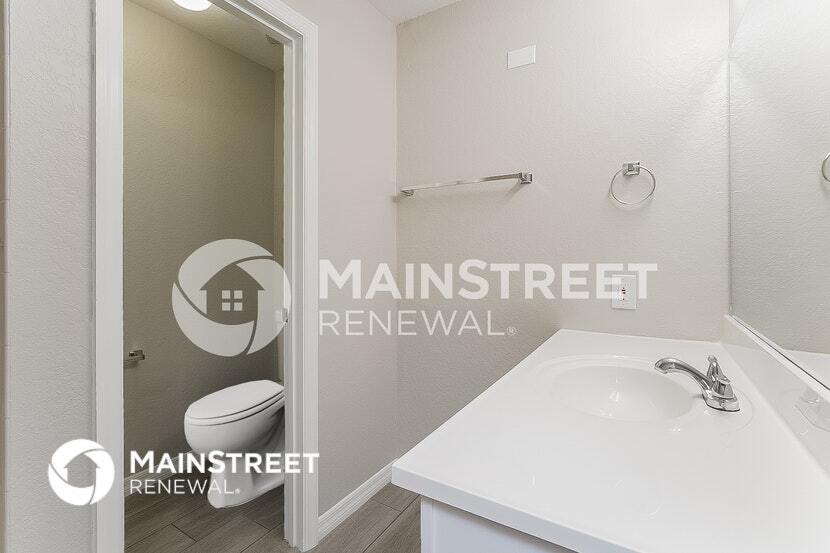 Building Photo - 730 Sierra Cir