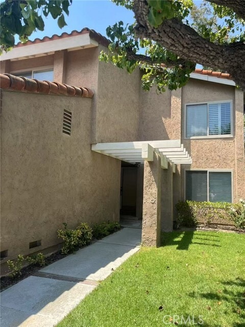 Building Photo - 6401 Nohl Ranch Rd