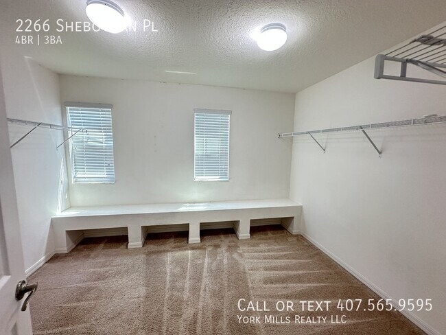 Building Photo - 2266 Sheboygan Pl