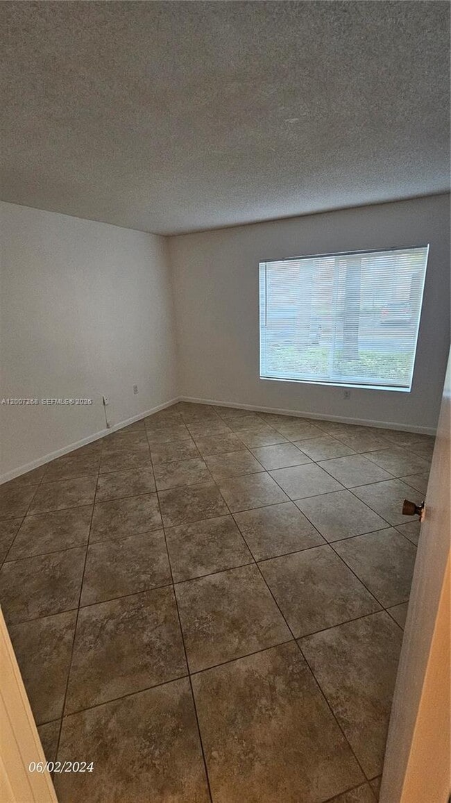 Building Photo - 815 Boynton Beach Blvd