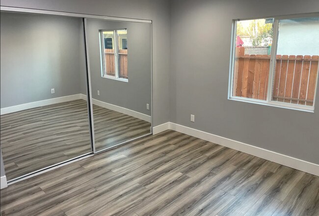 Building Photo - 8148 Garden Grove Ave