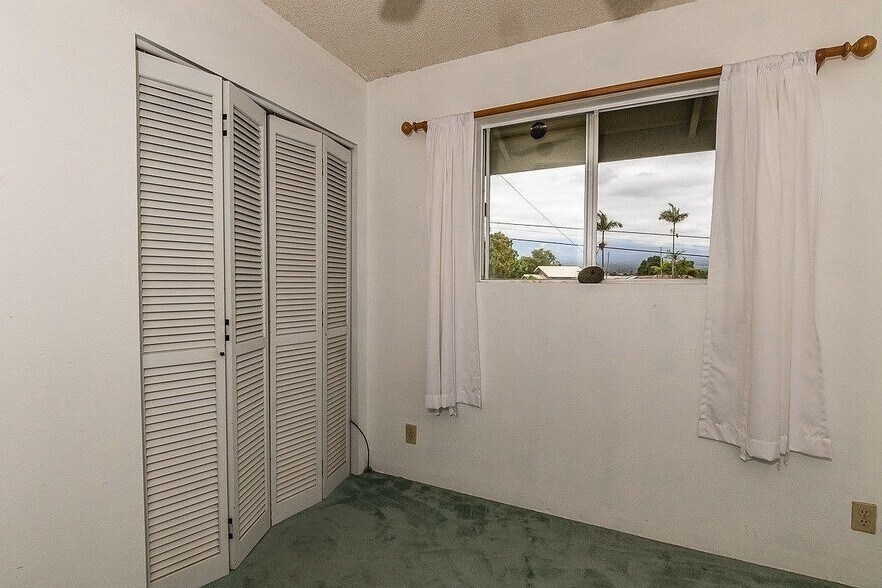 Building Photo - 1659 Oneawa Pl
