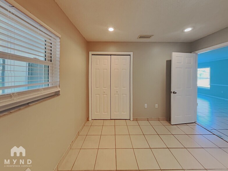 Building Photo - 13065 Pirate Ln