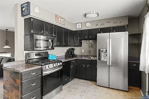 Building Photo - 120 Denny Dr