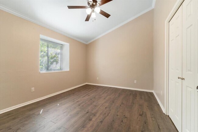 Building Photo - 30 Willowwood Cir