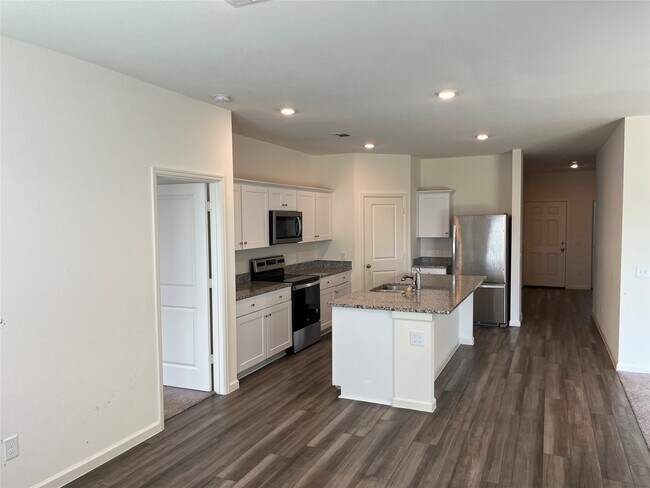 Building Photo - 22015 Sovereign Hts Ln.