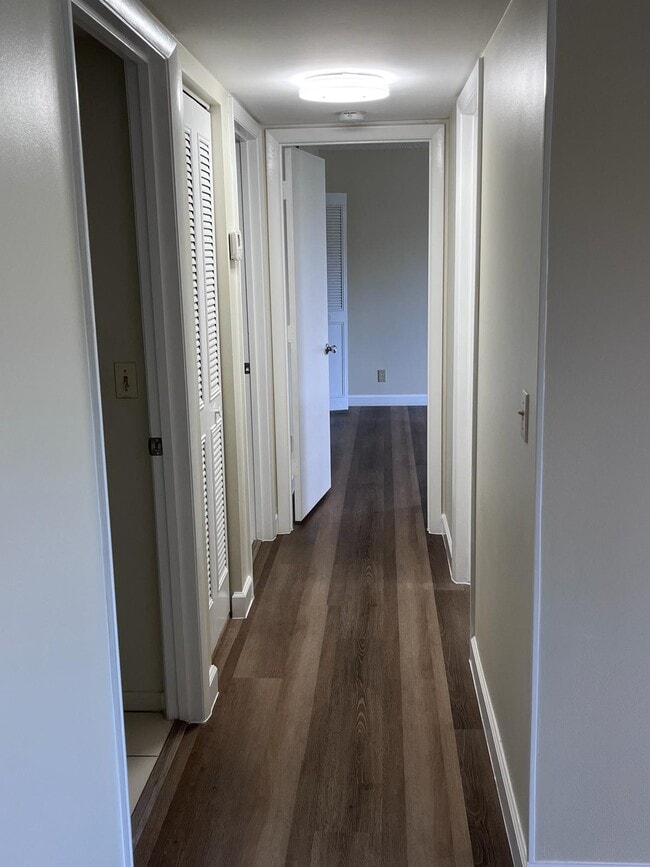 Hallway - 1002 Green Pine Blvd