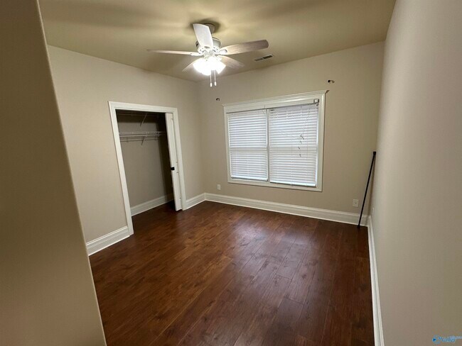 Building Photo - 6 Walnut Cove Blvd SW