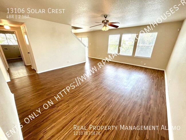 Building Photo - **MOVE IN SPECIAL** 4 Bedroom 2.5 Bath Hom...