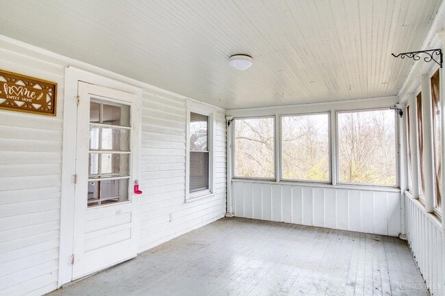 Building Photo - 7249 State Rd