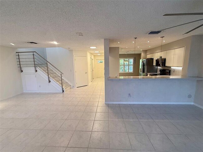 Building Photo - 1654 SW 109th Terrace