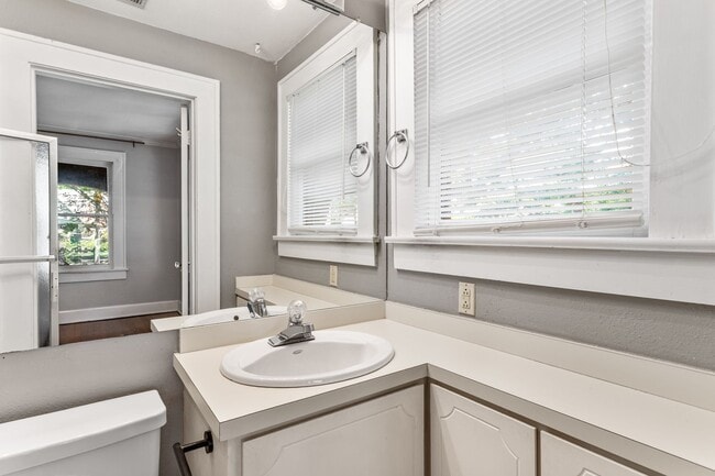 Building Photo - Fort Worth Gem Just Two Doors from TCU