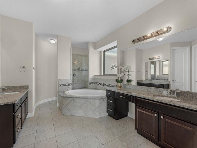 Building Photo - 2311 Cranbrook Ridge Ln