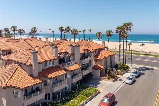 Building Photo - 1400 Pacific Coast Hwy