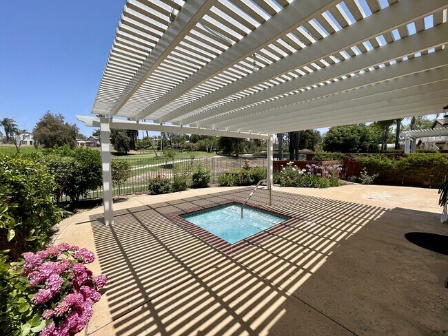 Building Photo - 30962 Crystalaire Dr