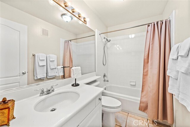 Building Photo - 1 Tivoli Ct