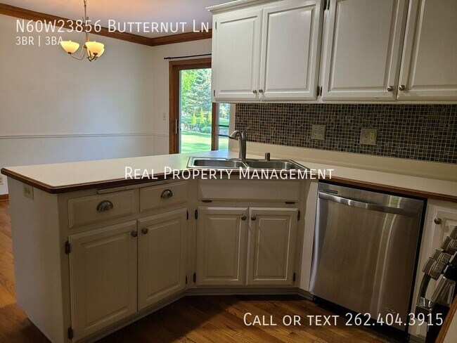 Building Photo - N60W23856 Butternut Ln