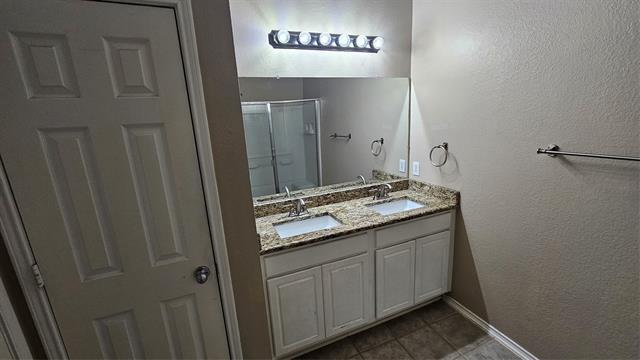 Building Photo - 1017 Pebblecreek Dr