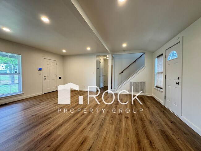 Building Photo - Remodeled Historic Home Near the Capitol, ...