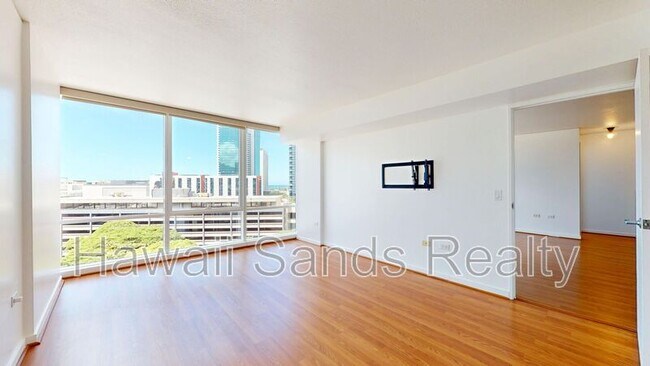 Building Photo - 1288 Kapiolani Blvd