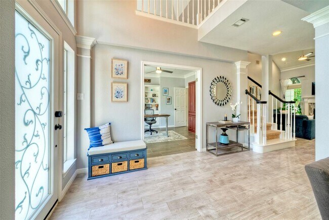 Building Photo - 3002 Barton Point Cir