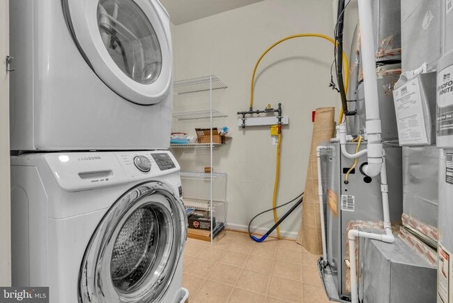 Building Photo - 8222 Morris Pl