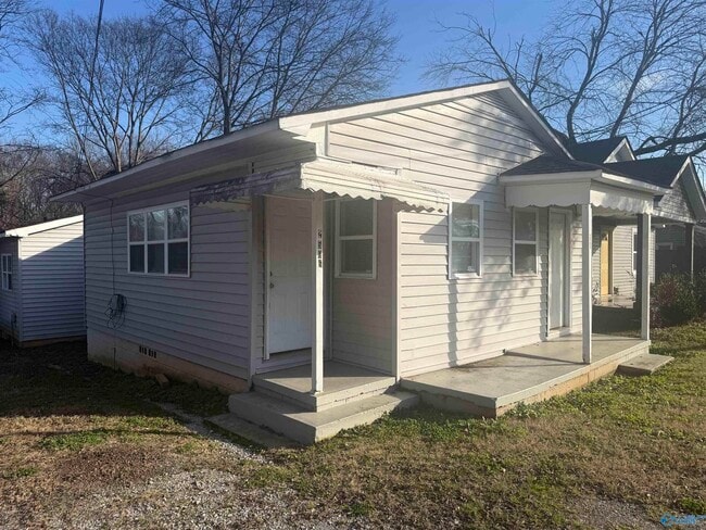 Building Photo - 2506 Kildare St NW