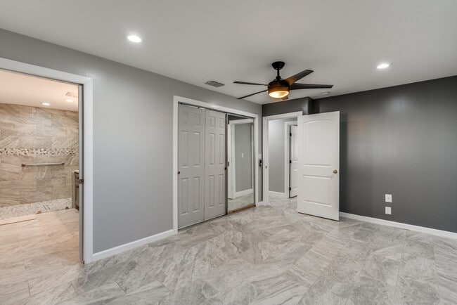 Building Photo - 406 Sea Willow Dr