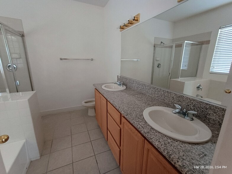 Building Photo - 2695 Rimpacific Cir